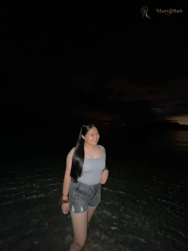 Chary, 22