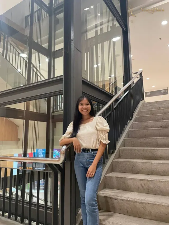 Another photo of Klaire