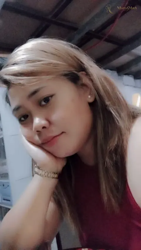 Another photo of Mae 🦋🦋