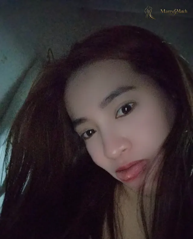 Another photo of Nicole