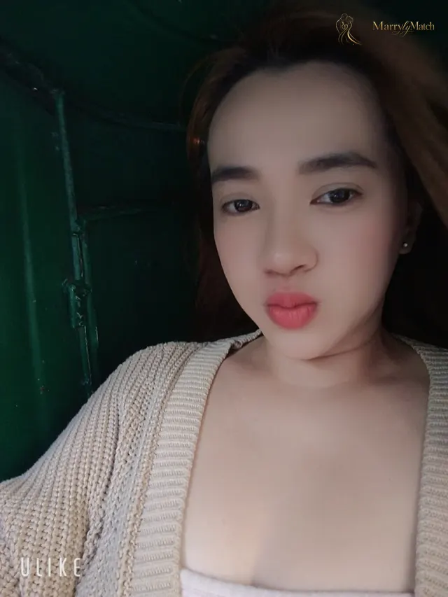 Another photo of Nicole