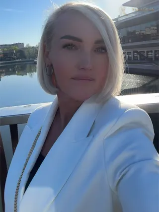 IRINA, 47