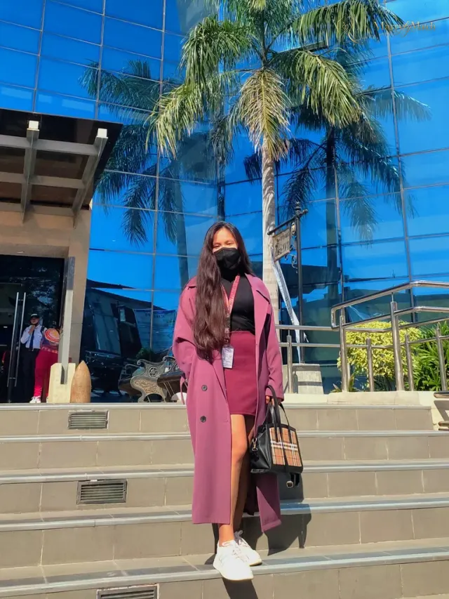 Another photo of toni