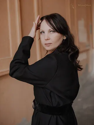 OKSANA, 57