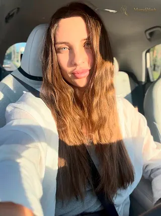 ELENA, 39