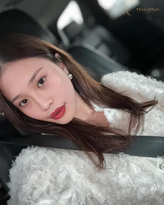 Lingling, 31