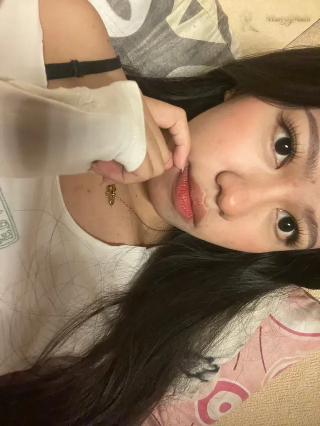 Grasya, 22