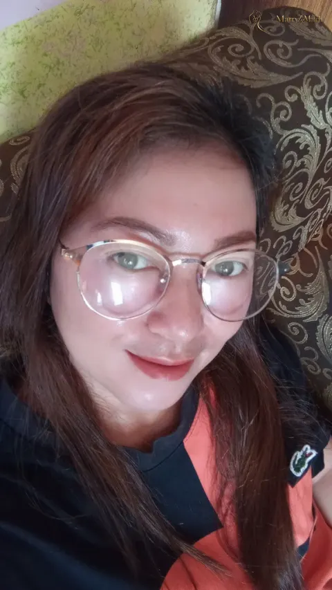 Another photo of JOVELYN PEREZ