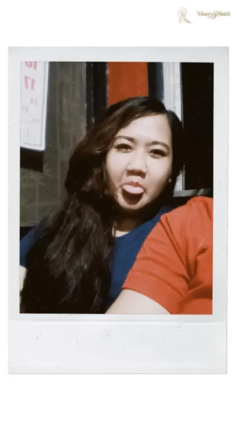 Another photo of Kim
