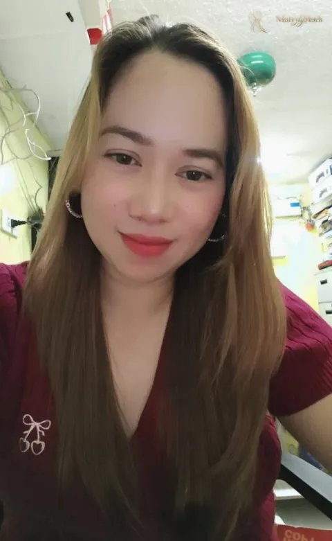 Michelle, 44