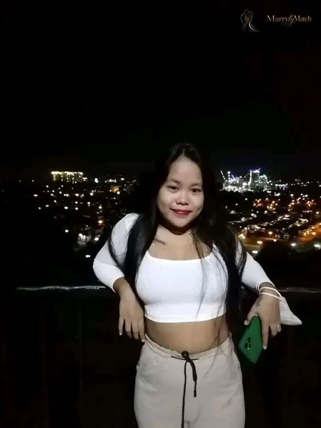 Dimple, 25