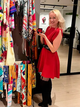 EKATERINA, 44