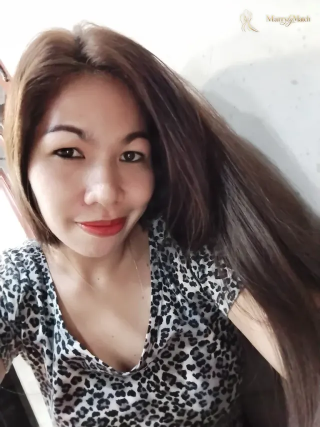Another photo of leedeelyn