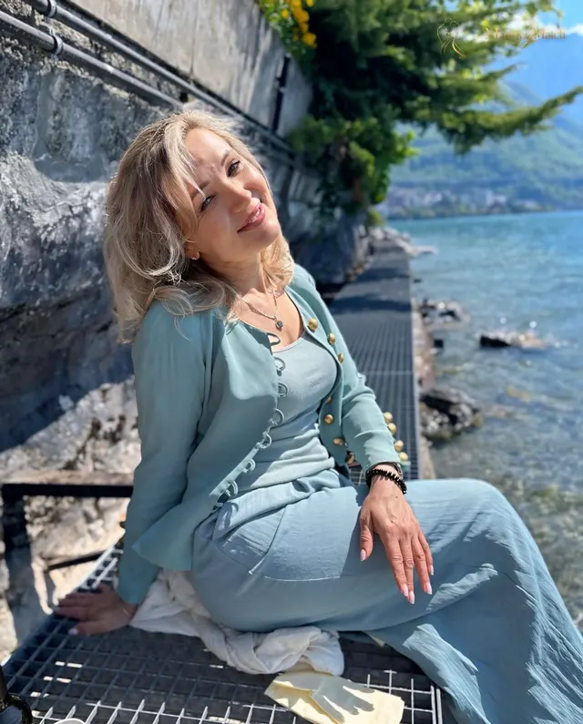 Another photo of Oksana