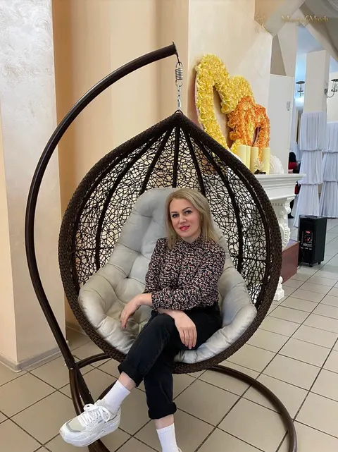 Another photo of Oksana
