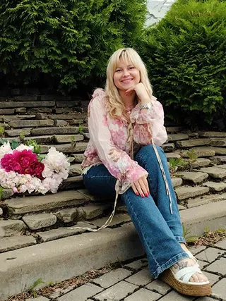 ANASTASIYA, 35