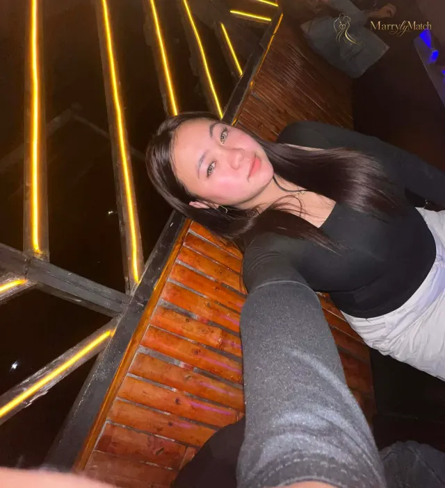 Another photo of Cassandra