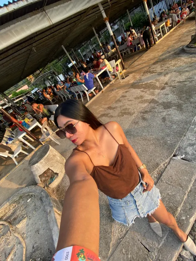 Another photo of Liza Mae