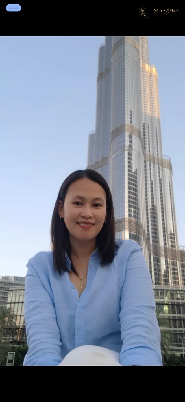 Michele, 39