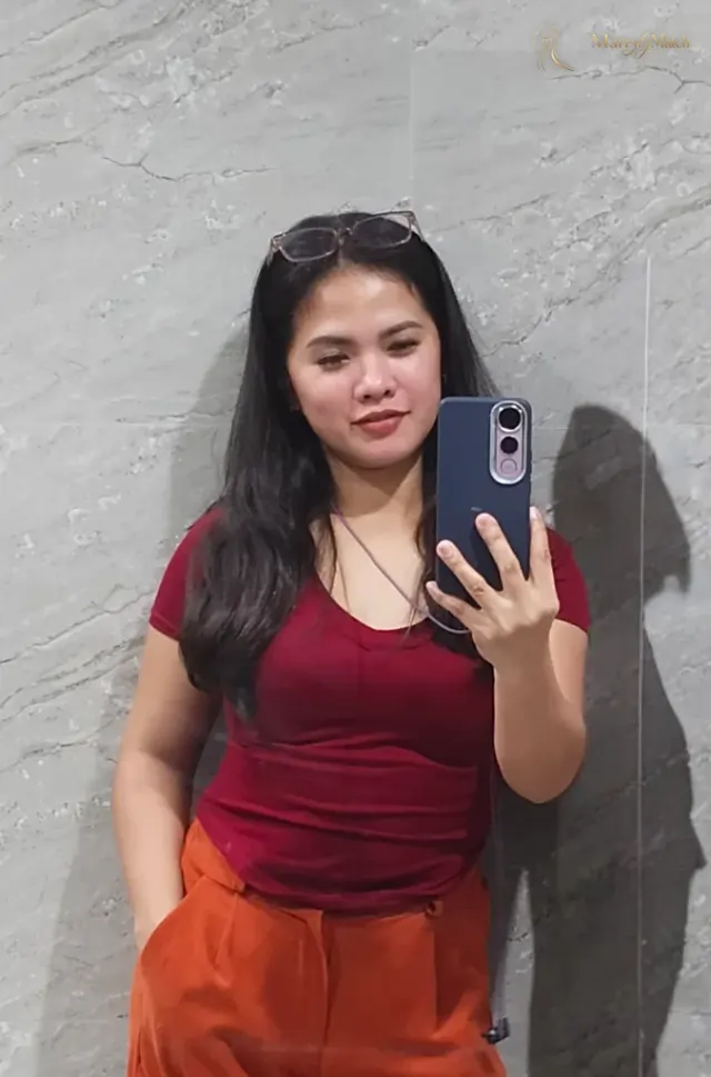 Another photo of Janine