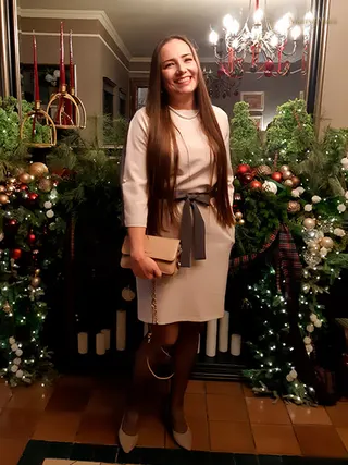 VIOLETTA, 44