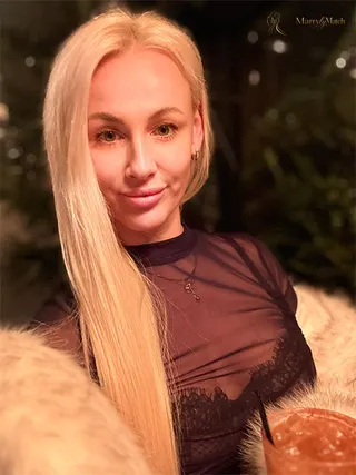 Another photo of SVETLANA