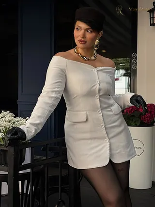 ALEKSANDRA, 30