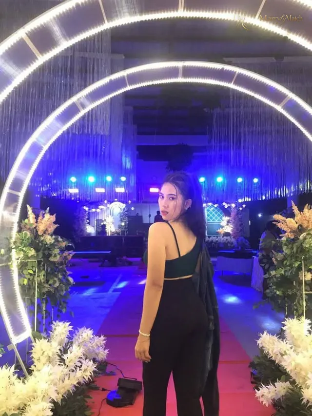 Another photo of Bea Flores