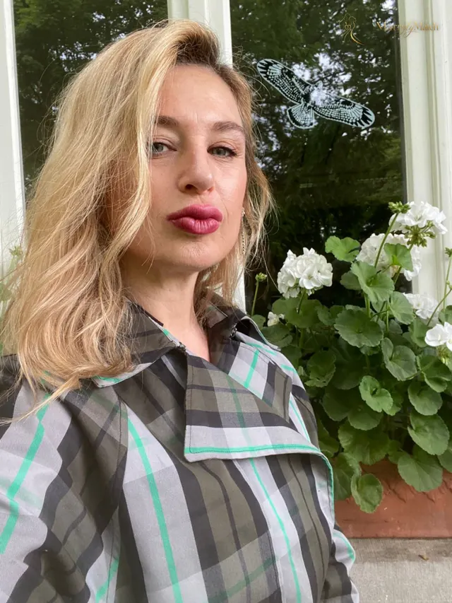 Another photo of Olena