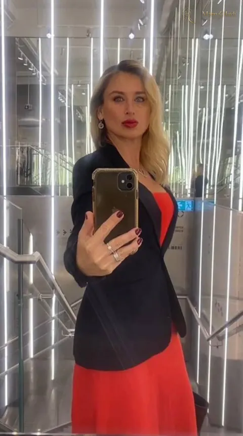Another photo of Olena