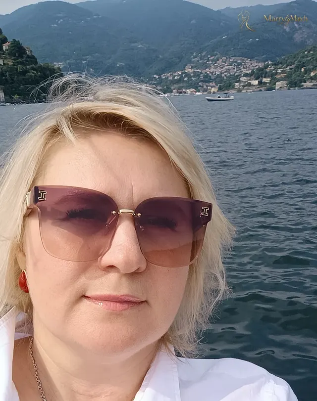 Another photo of Oksana