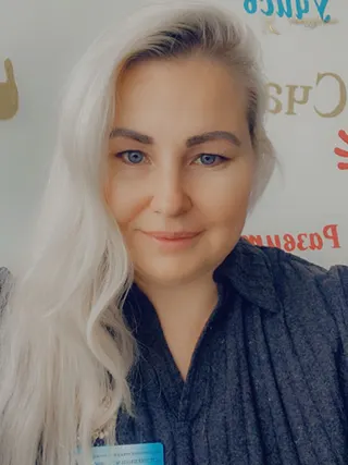 NATALIYA, 42