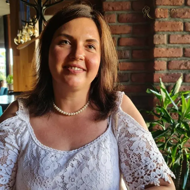 Svitlana, 47