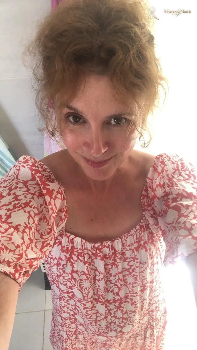 Another photo of Elena