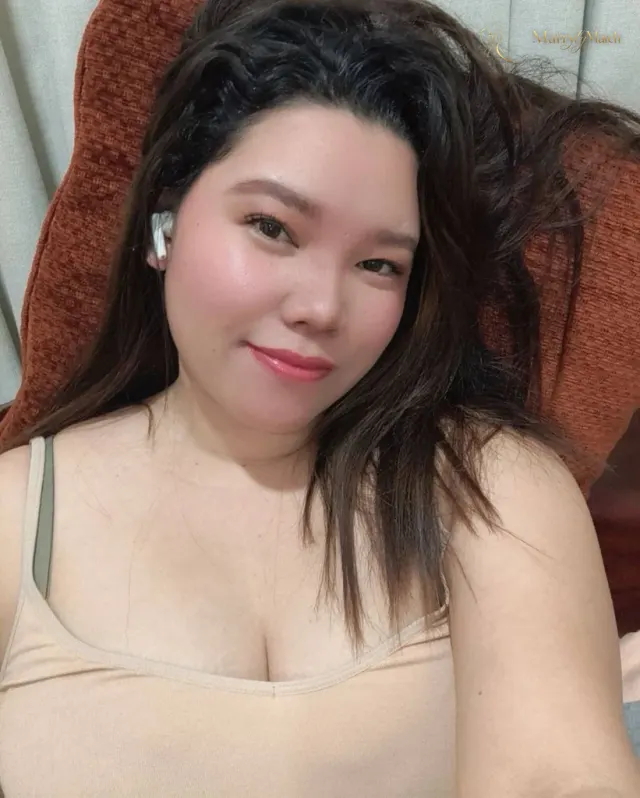 Mae, 30