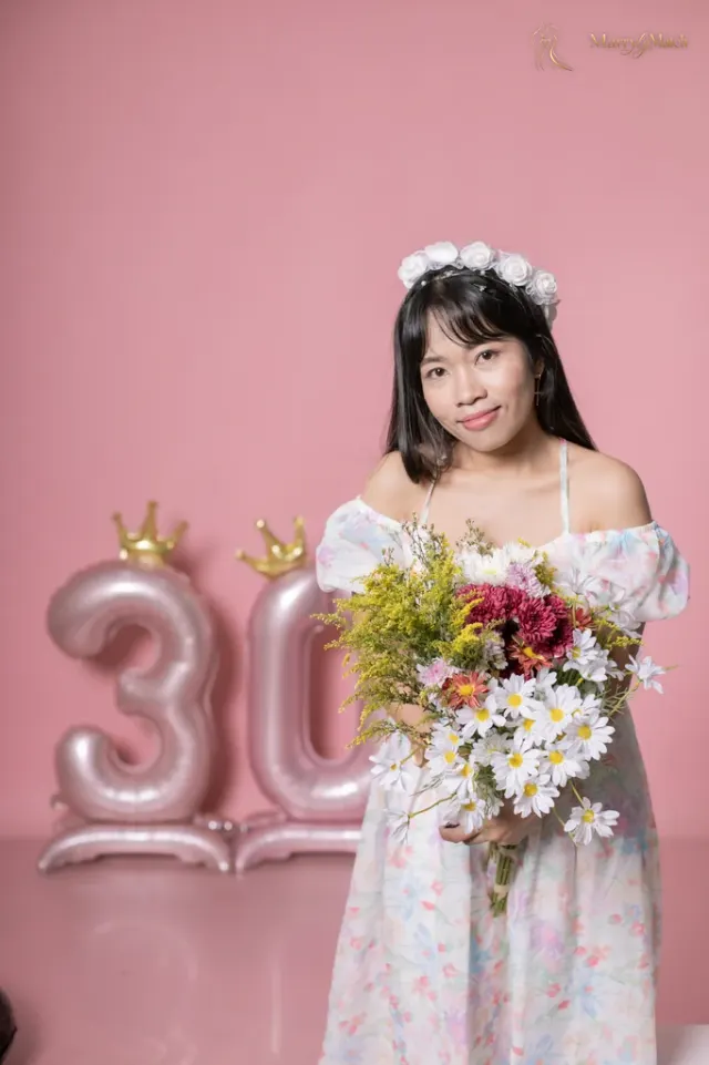 Another photo of KHIM JOY