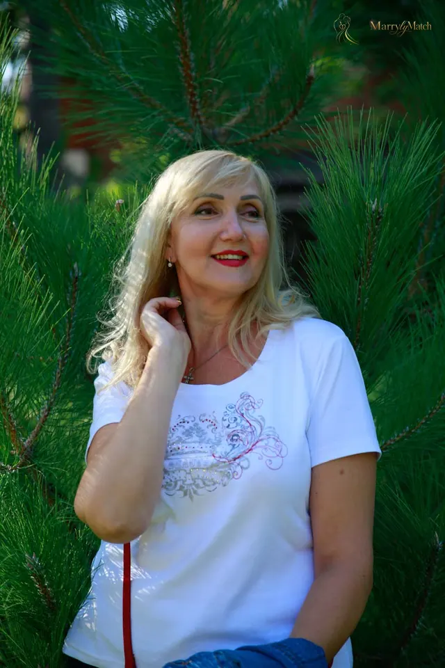 Natalia, 65