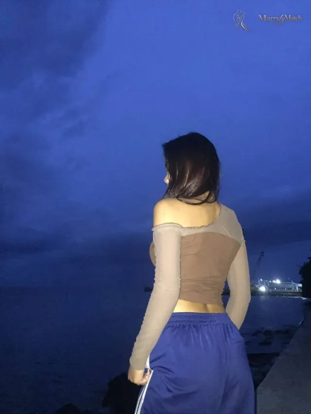 Another photo of kristina