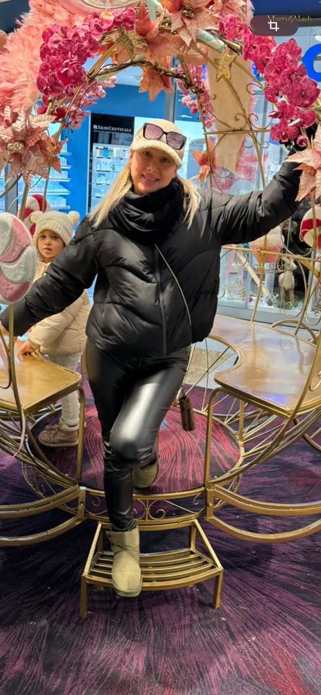 Another photo of Natalia