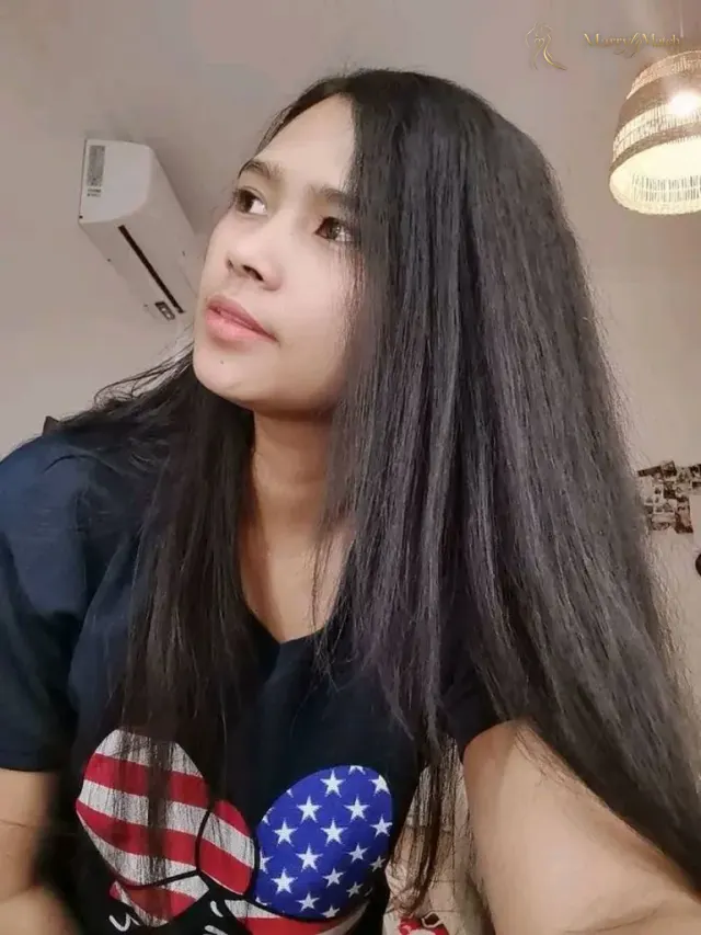 Another photo of Rosebelle