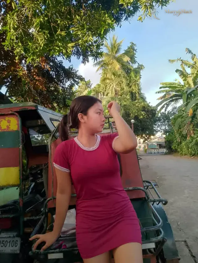Another photo of Bea