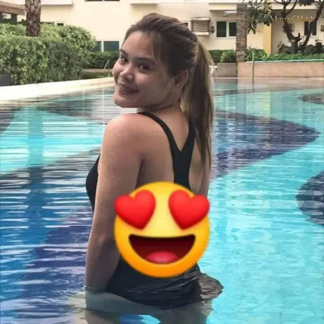 Khim, 32