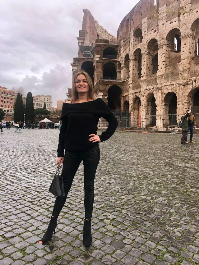 Another photo of Viktoria