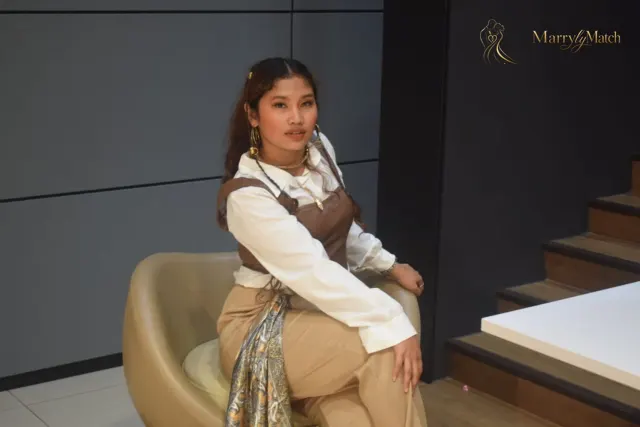Another photo of Rhej