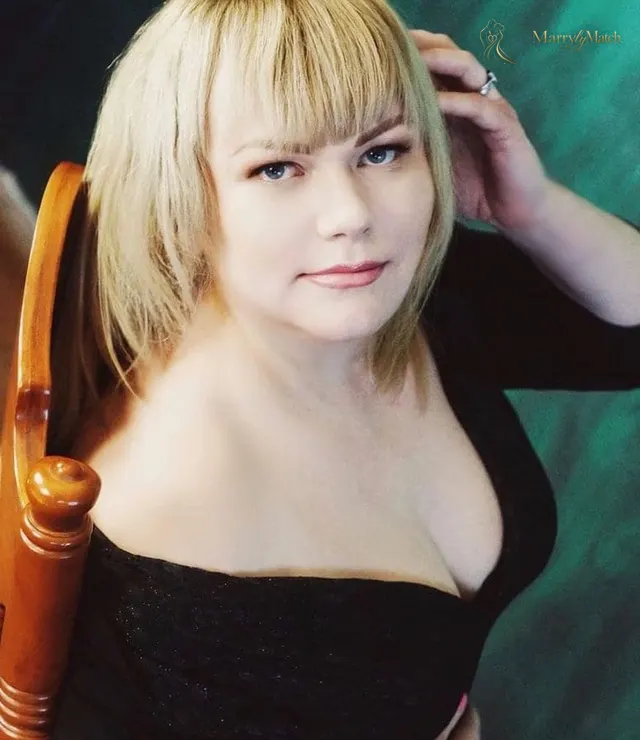 Lubov, 43