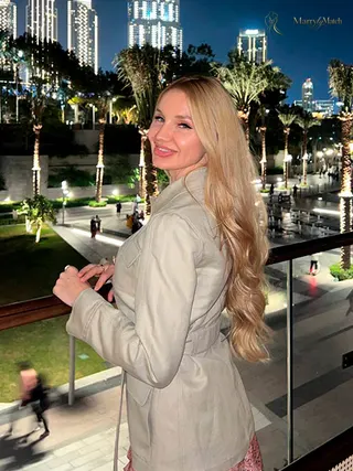 Another photo of EKATERINA