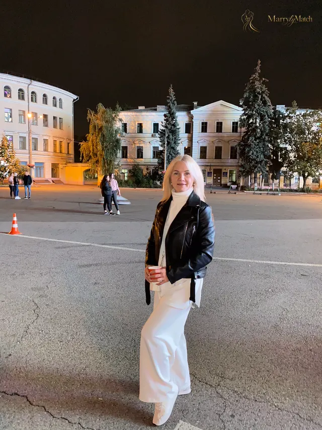 Another photo of Valentina