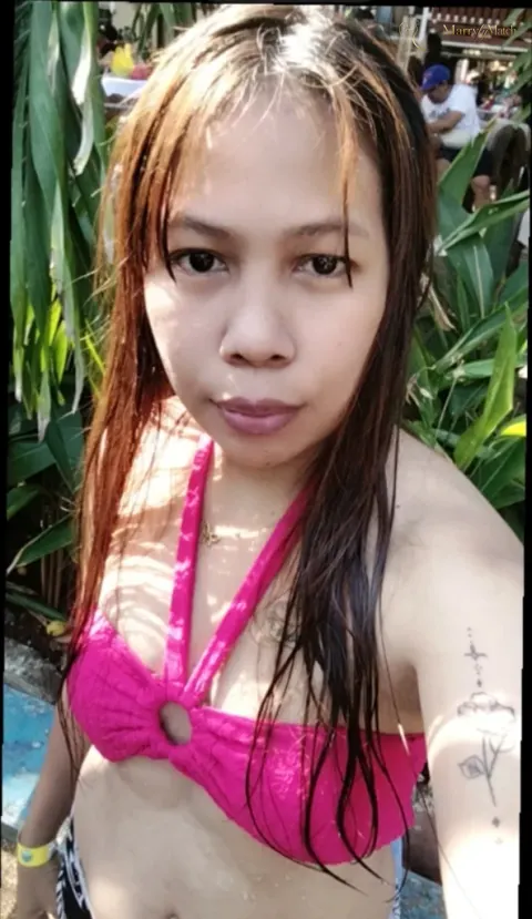 Richelle, 34
