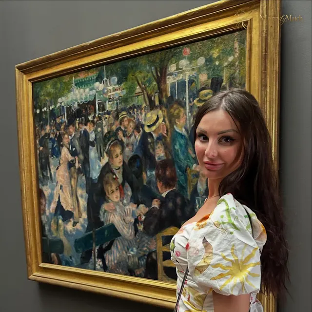 Another photo of Angelina
