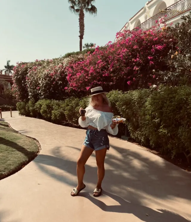 Another photo of Maria